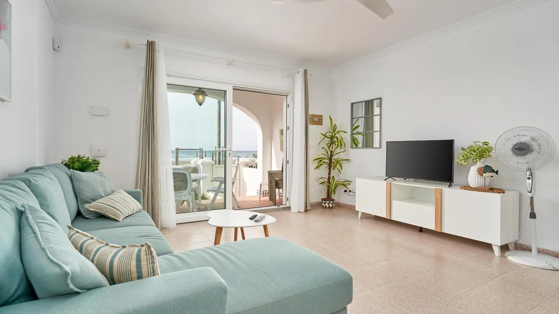 Frontline Vacation Home A86 2 Torrox